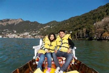Magical Jim Corbett Tour Package for 7 Days from Back To Home