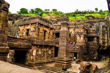 Experience Ellora Tour Package for 3 Days 2 Nights
