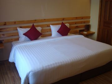 Beautiful Male Tour Package for 4 Days