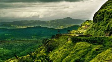 Experience Lonavala Tour Package for 5 Days from Mumbai