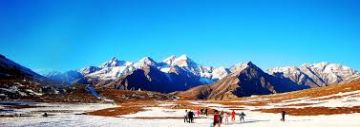 Experience 5 Days Delhi with Manali Vacation Package