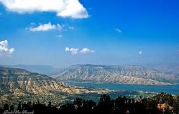 Pleasurable Panchgani Tour Package for 2 Days 1 Night