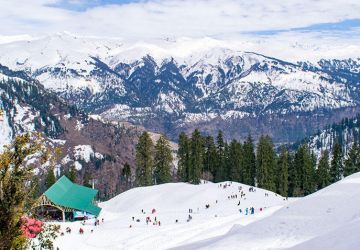 Amazing 4 Days 3 Nights Delhi with Manali Holiday Package