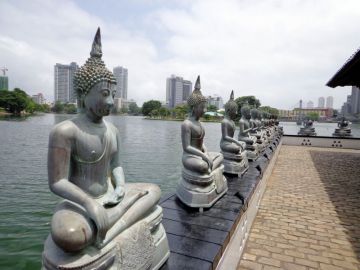 Heart-warming 3 Days 2 Nights Colombo Trip Package Heart-warming 3 Days 2 Nights Colombo Trip Package