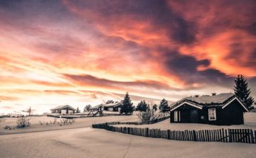 3nights & 4 Days Norway Family Tour package