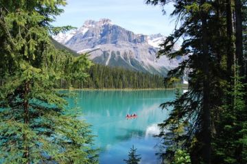 4 Nights & 5 Days Experience Canada tour package