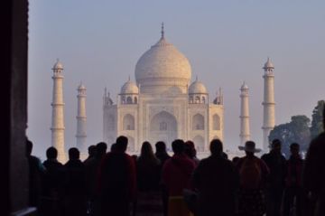 2 Days 1 Night Agra Vacation Package