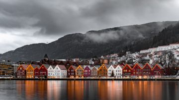 3nights & 4 Days Norway Family Tour package
