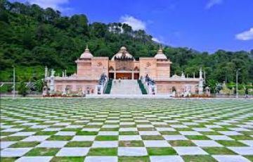 Heart-warming 4 Days 3 Nights Chandigarh Holiday Package