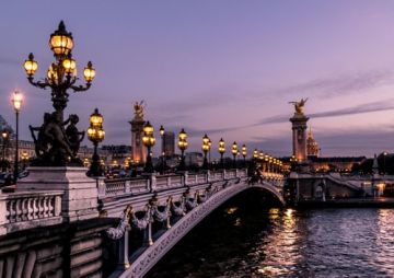 Heart-warming 5 Days 4 Nights Paris Holiday Package