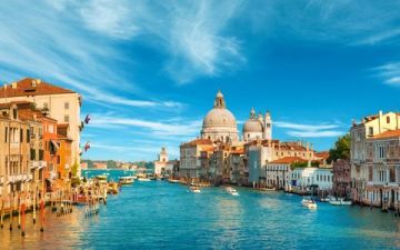 Amazing 9 Days Rome, Florence with Venice Tour Package