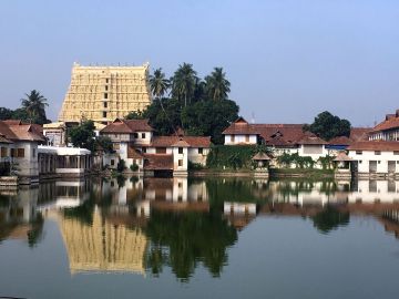 Family Getaway 4 Days Trivandrum to Ernakulam Tour Package