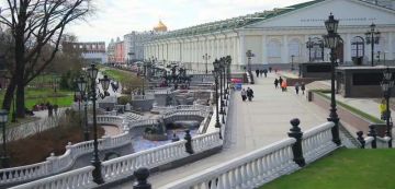 Ecstatic 8 Days 7 Nights Moscow Tour Package