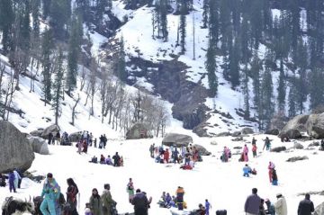 Best 3 Days Manali and New Delhi Trip Package