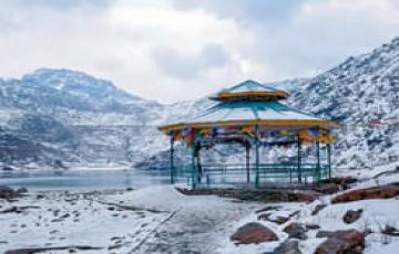 Heart-warming 7 Days Delhi, Guwahati, Shillong with Cherrapunji Holiday Package