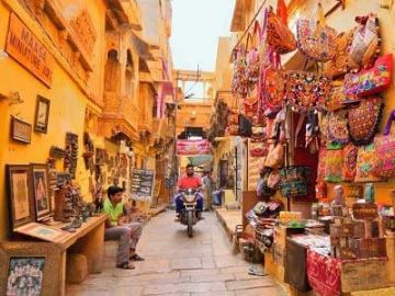 Pleasurable 3 Days Jaisalmer to Jaisalmer Desert Camp Holiday Package