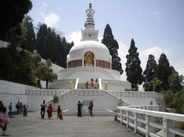 Pleasurable Darjeeling Tour Package from Bagdogra