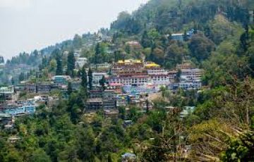 Beautiful Darjeeling Tour Package for 4 Days 3 Nights from Bagdogra
