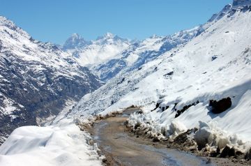 Memorable 4 Days Manali Trip Package