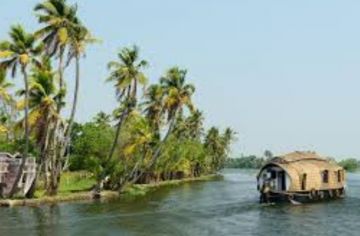 Family Getaway 5 Days Kochi to Alleppey Trip Package