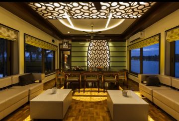 Ecstatic 3 Days Kumarakom with Kochi Holiday Package