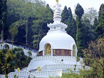 Beautiful 4 Days Bagdogra, Darjeeling and Gangtok Vacation Package