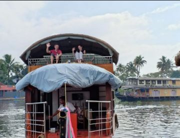 Heart-warming Thekkady Tour Package for 5 Days 4 Nights from Kochi