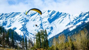 Magical 3 Days Manali with Delhi Holiday Package