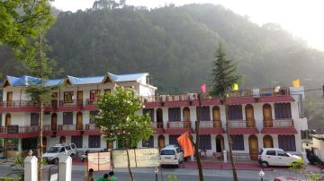 Best 9 Days Barkot, Uttarkashi, Sitapur Uttarakhand and Pipalkoti Holiday Package