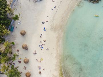 Experience 4 Days 3 Nights Male Holiday Package