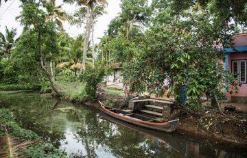 Memorable 4 Days 3 Nights Cochin To Munnar, Munnar, Alleppey with Cochin Holiday Package