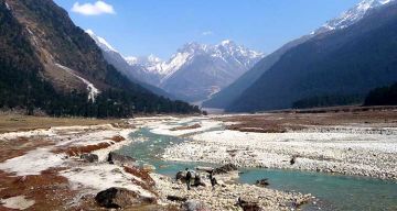 Family Getaway Gangtok Tour Package for 6 Days 5 Nights from Bagdogra