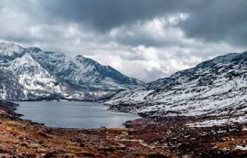 Family Getaway Gangtok Tour Package for 6 Days from New Jalpaiguri