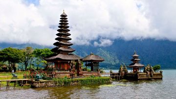 Heart-warming 6 Days Denpasar Airport Trip Package
