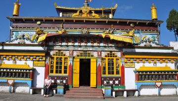Family Getaway 6 Days 5 Nights Gangtok, Darjeeling and Siliguri Holiday Package