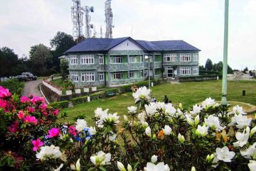 Magical 5 Days Bagdogra to Pelling Vacation Package
