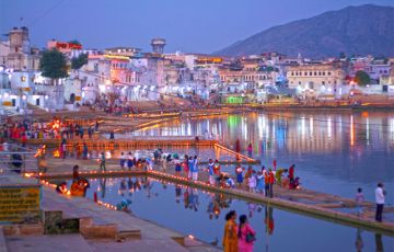 Family Getaway 5 Days Jaipur, Udaipur and Mount Abu Tour Package