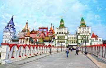 5 Days 4 Nights St Petersburg Tour Package