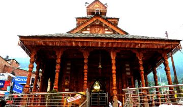 Pleasurable Rohtang Pass Tour Package from Manali