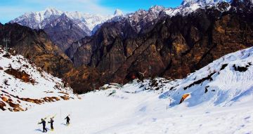 Heart-warming 5 Days Delhi, Auli with Haridwar Holiday Package