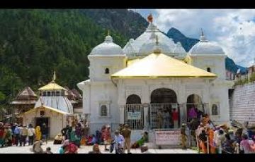 Family Getaway Uttarkashi Tour Package from Haridwar
