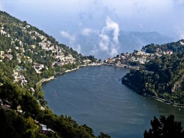 Magical 4 Days New Delhi and Nainital Holiday Package