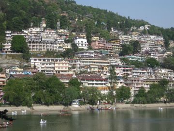Magical 4 Days New Delhi and Nainital Holiday Package