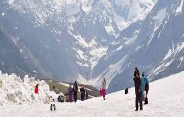 Heart-warming 9 Days 8 Nights Dalhousie Vacation Package