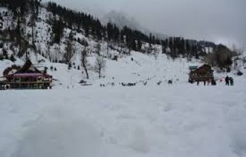 Family Getaway 5 Days Manali Holiday Package