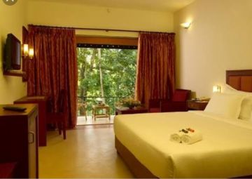 Amazing 5 Days 4 Nights Munnar, Thekkady and Kochi Trip Package