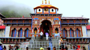 Family Getaway Uttarkashi Tour Package for 9 Days 8 Nights