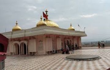 Family Getaway 4 Days 3 Nights Amritsar Trip Package