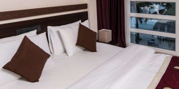 Magical 4 Days 3 Nights Male Vacation Package