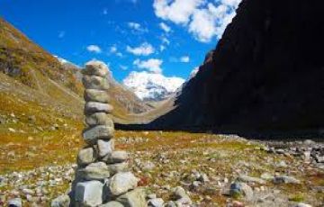 Family Getaway 13 Days Delhi to Ladakh Tour Package